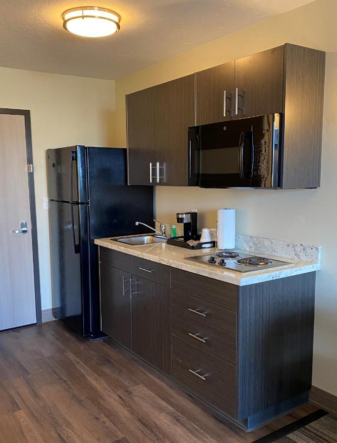 Simple Suites Boise Airport Bagian luar foto